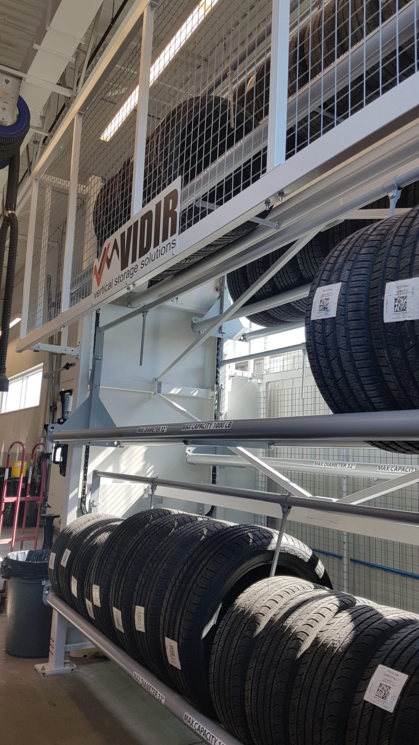 Caroussel à pneu installé chez Audi West Island par l'équipe de chez MSK Canada.