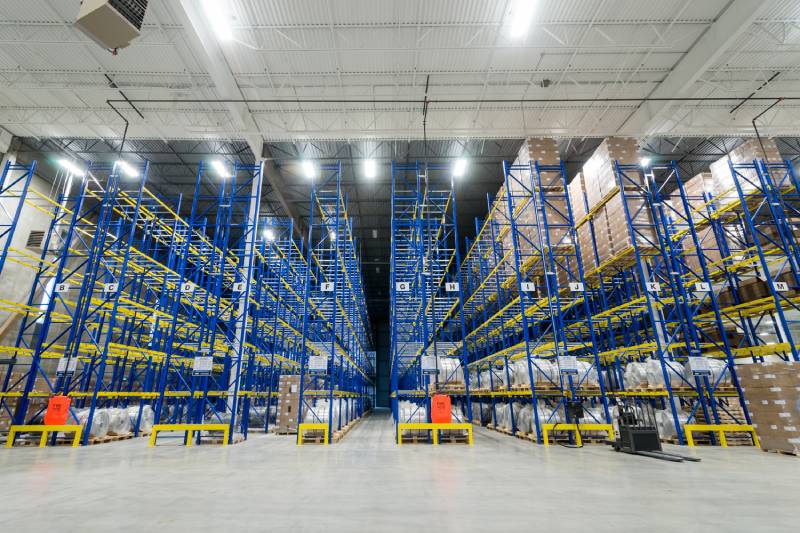 Single-deep racking installed by the team at MSK Canada.